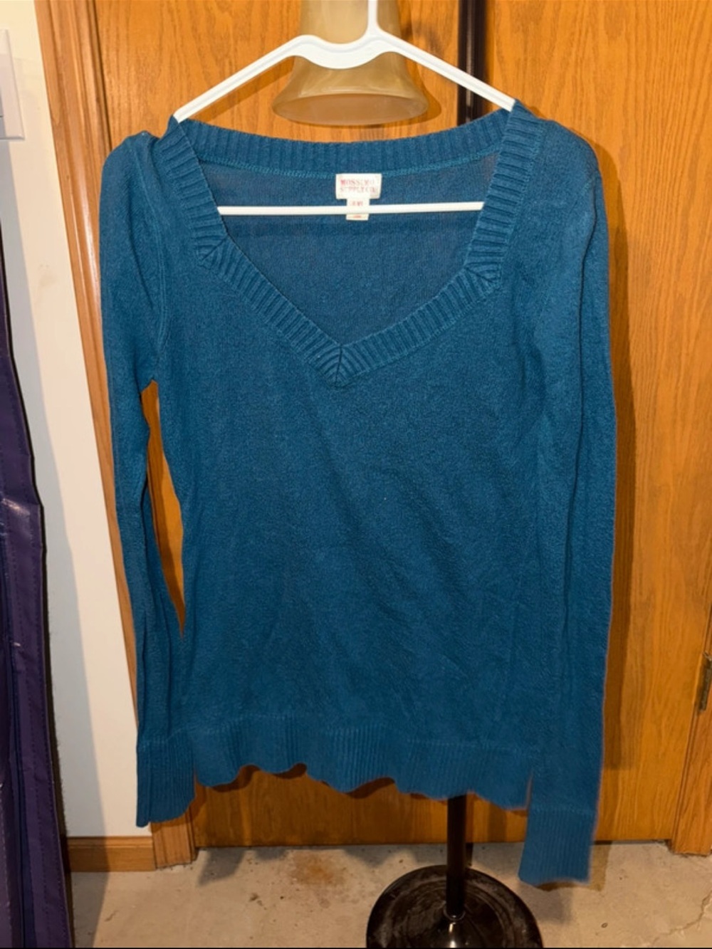 Mossimo Supply Co. Teal V-Neck Pullover Sweater